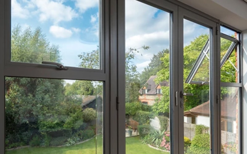 OW70 Aluminium Window